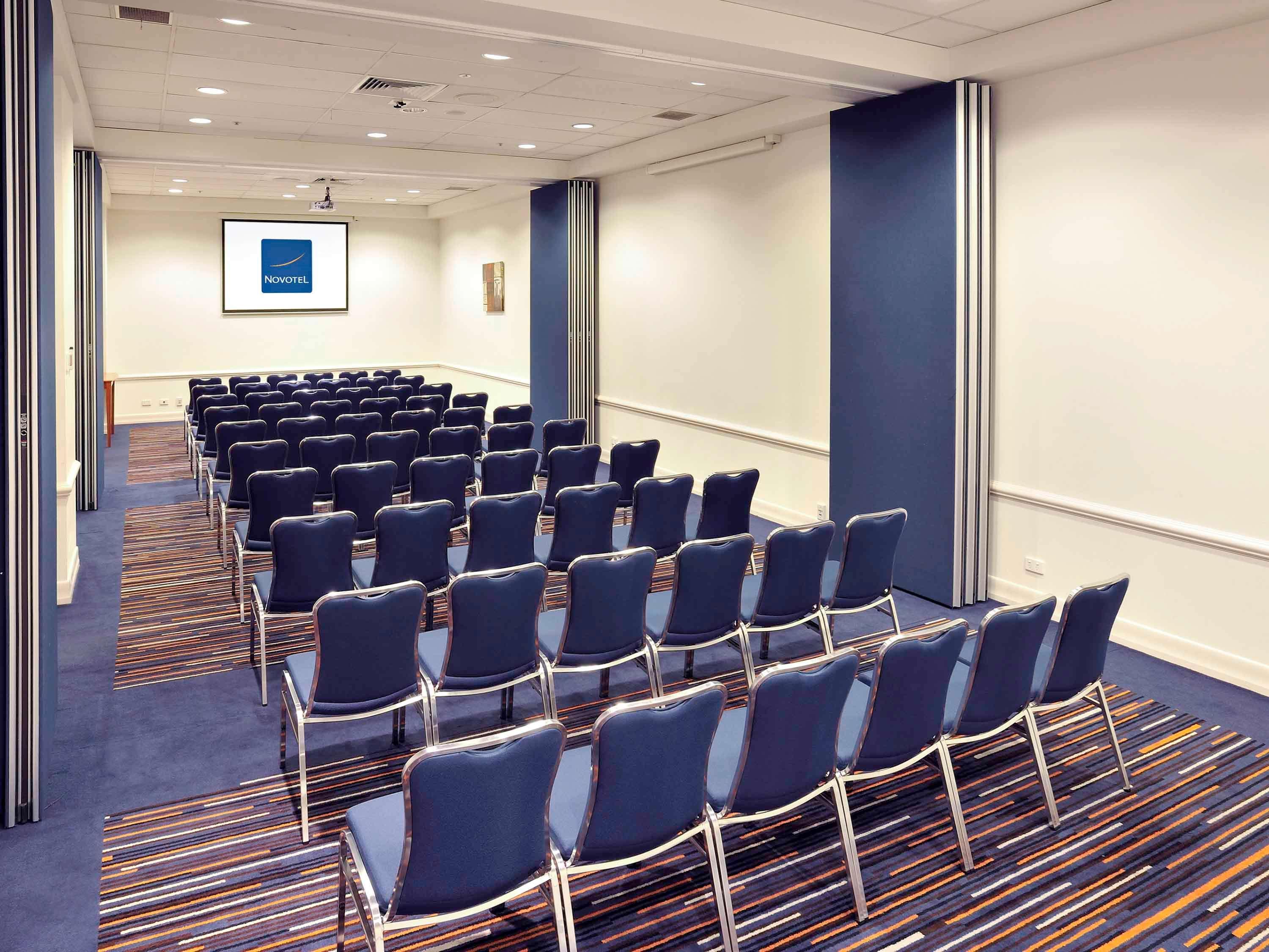 Novotel Melbourne Glen Waverley Eksteriør bilde